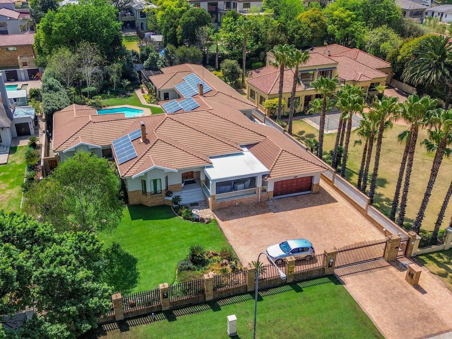 Rsa Lodge, House, Building, Architecture, Palm Tree, Plant, Nature, Wood, Swimming Pool