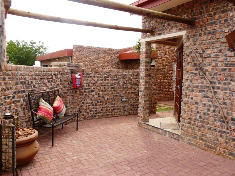 Ruresta Langenhoven Park Bloemfontein Free State South Africa Brick Texture, Texture