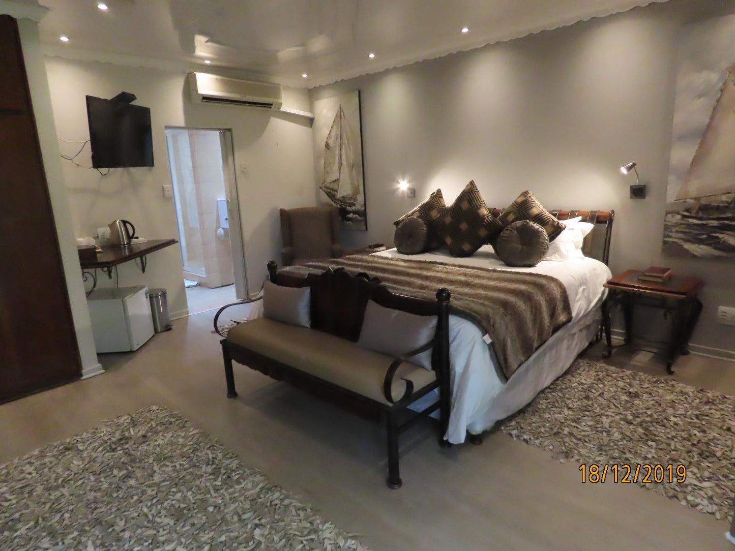 Luxury Suites @ Rusplek Guesthouse Conference Centre And Spa