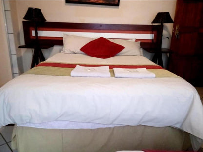 Double Room @ Rustenburg Guest House