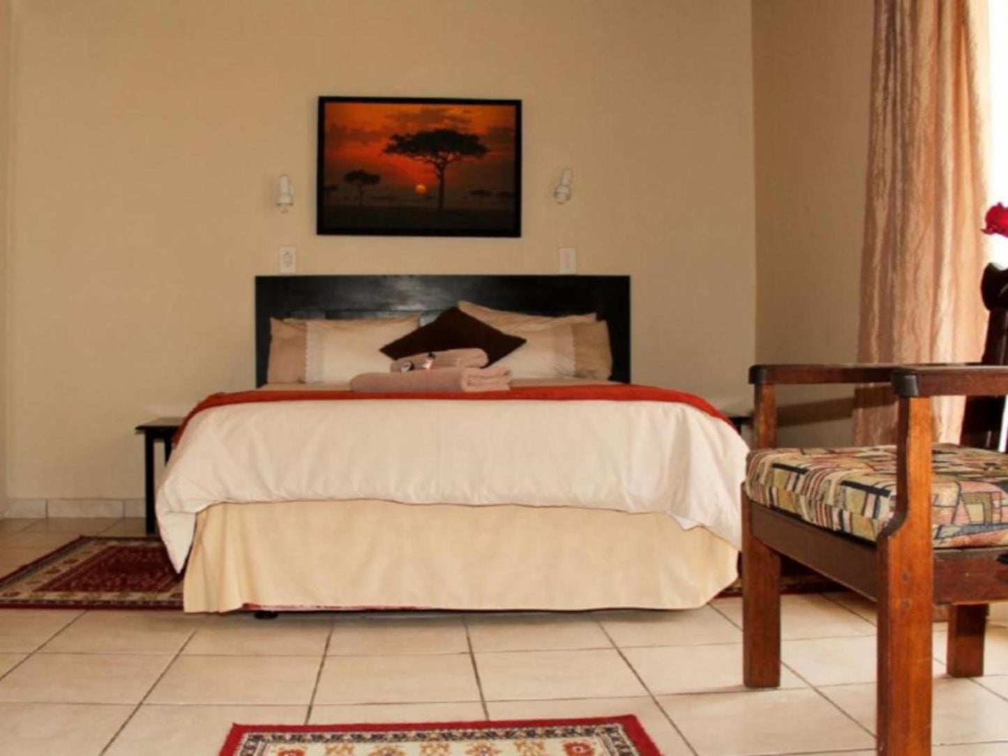 Double Room @ Rustenburg Guest House