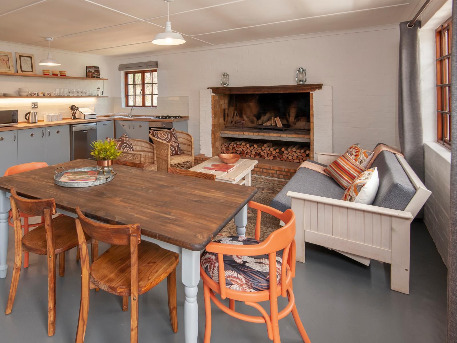 Rusty Gate Mountain Retreat, Bokmakierie Cottage, Living Room