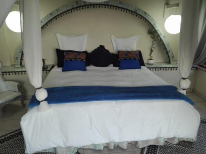 Harties Mountain Yacht Villa - 19 Pax @ S-Cape Holiday Homes