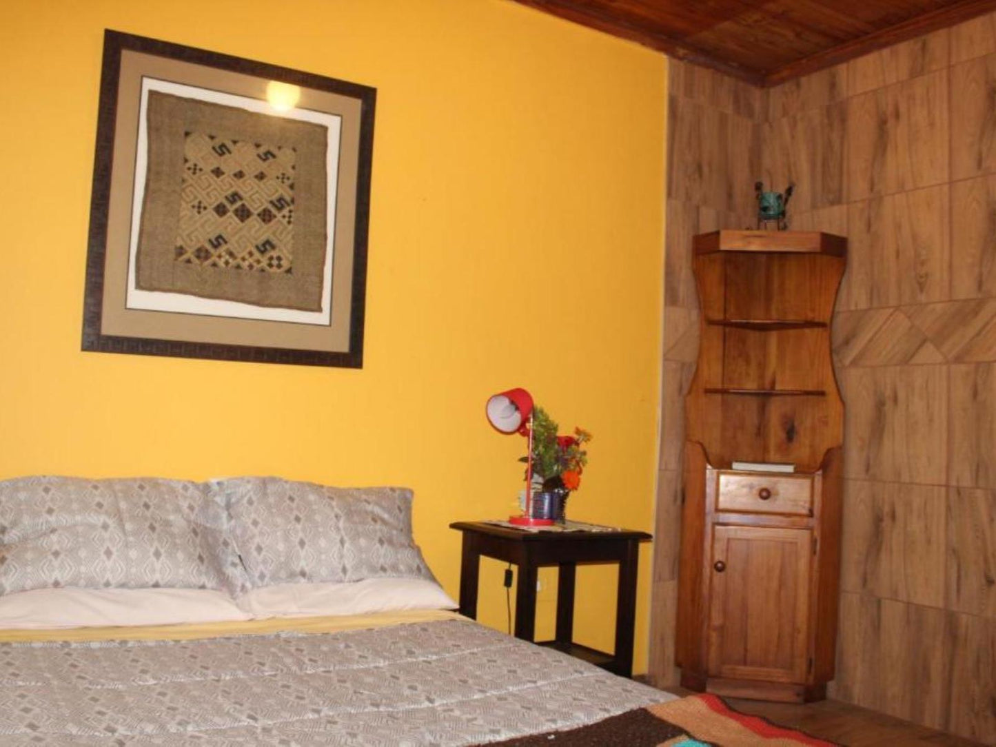 Basic Double Bedroom @ Sabie Gypsys Backpackers