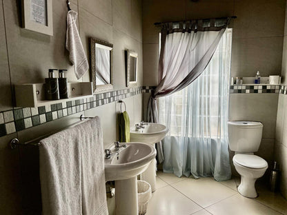 Sabie Self Catering Apartments, Bathroom