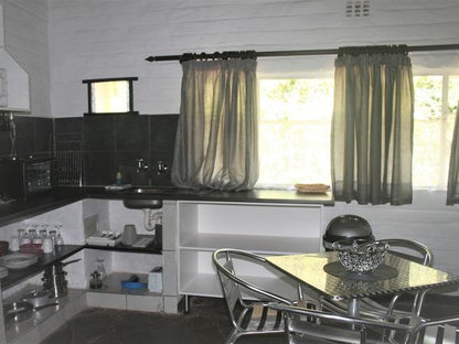 Executive 4 Sleeper Family Unit @ Sabi Star Chalets