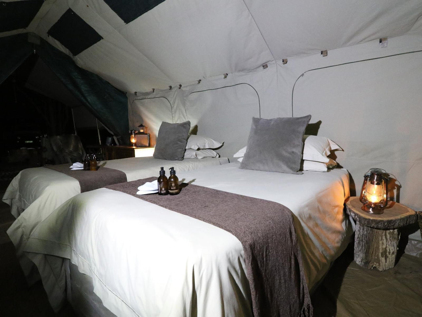 Sable Creek Safari Lodge, Tent, Architecture, Bedroom