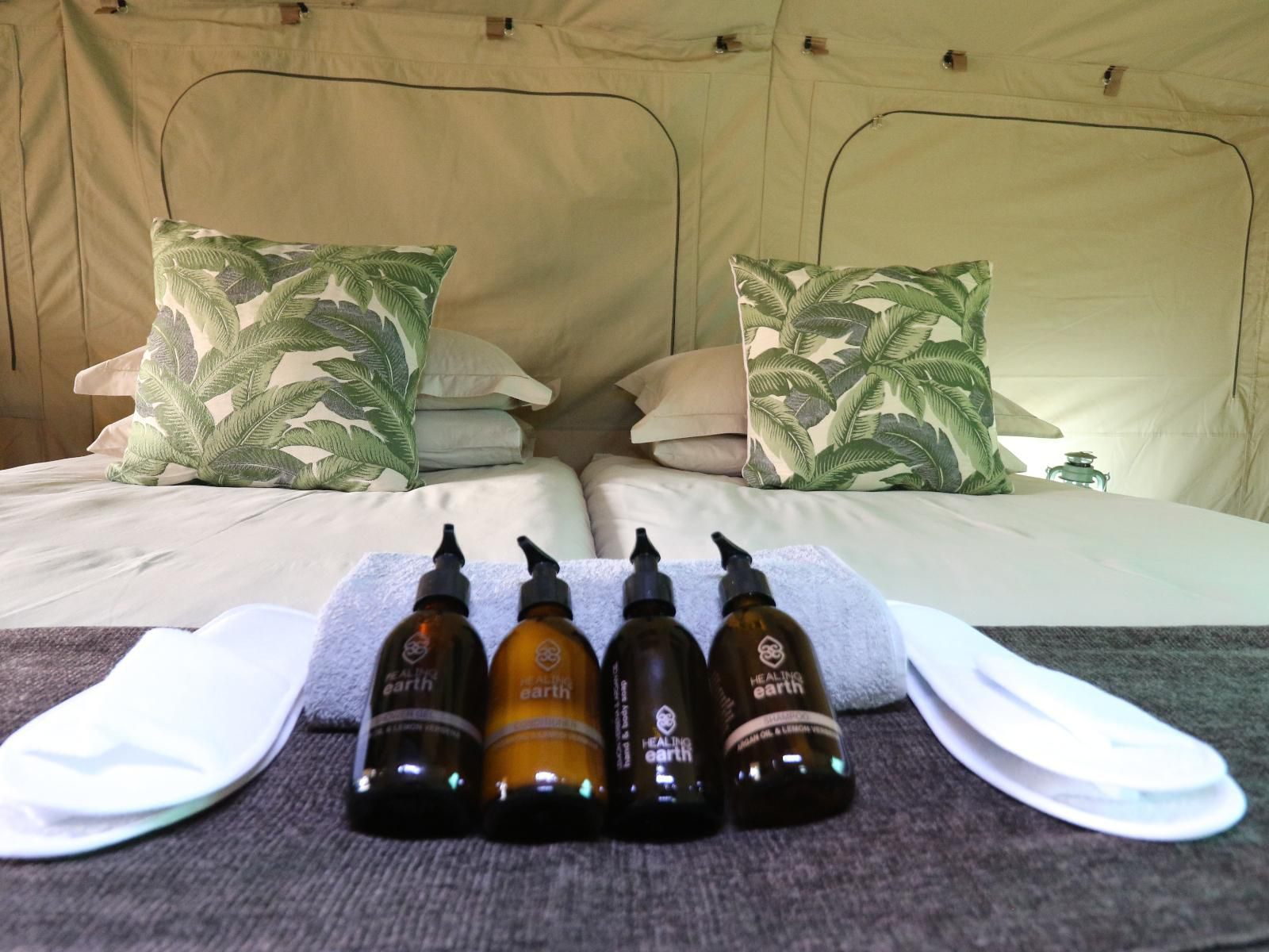 Sable Creek Safari Lodge, Bottle, Drinking Accessoire, Drink, Tent, Architecture, Bedroom, Food