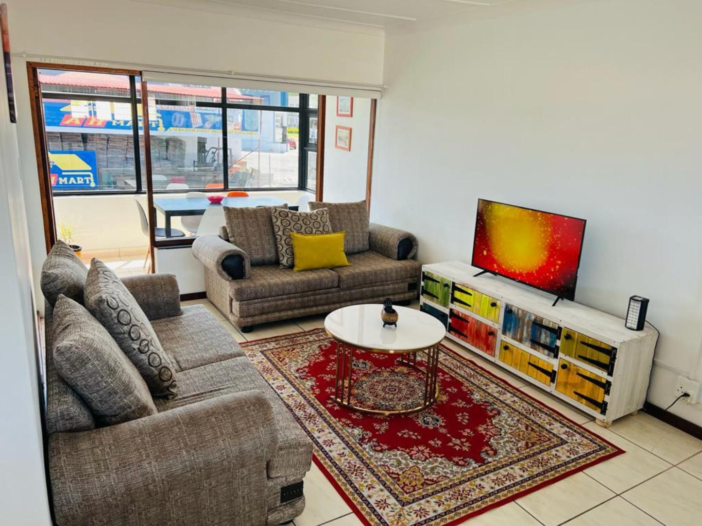 Safi Self-Catering Suites, Living Room