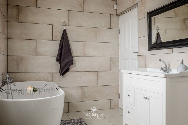 Salty Sandals Britannia Bay Western Cape South Africa Unsaturated, Bathroom, Brick Texture, Texture