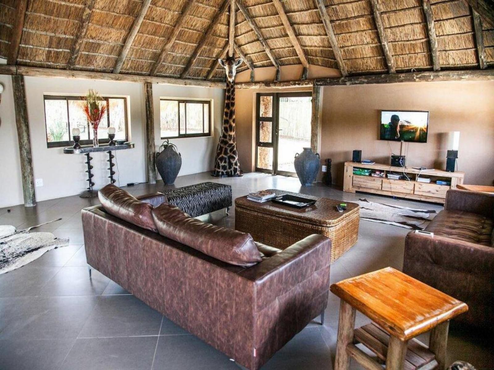 Sambane Game Lodge, Living Room