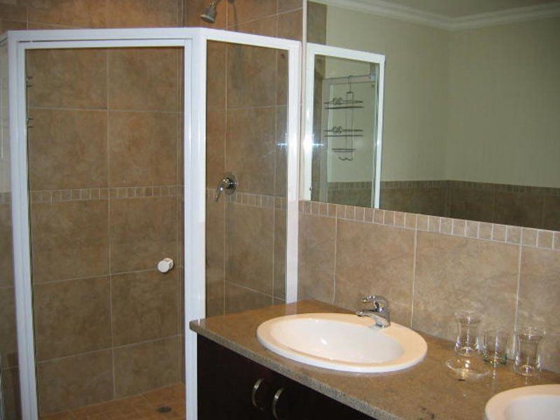 San Antonella 9 Herrwood Park Umhlanga Kwazulu Natal South Africa Bathroom