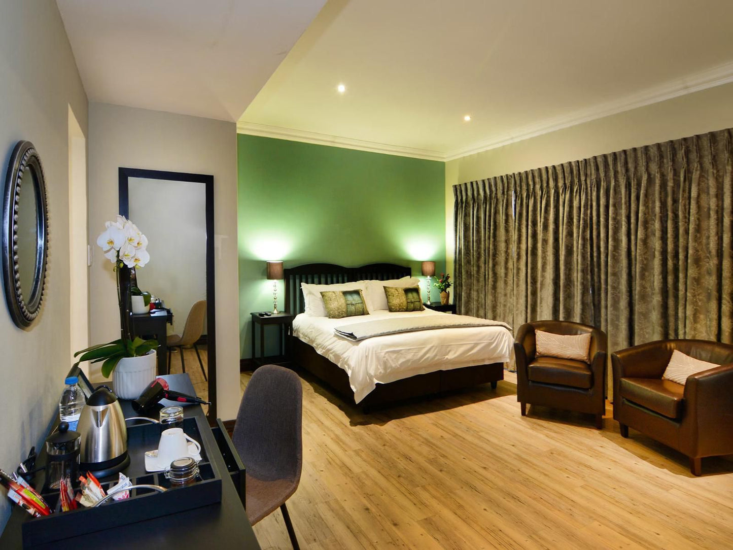 Sandown Guest House, Superior King/Twin Room (Ground Floor), Bedroom