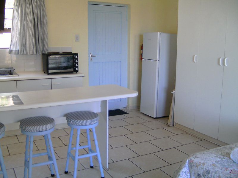 Sandown Self Catering Cape St Francis Eastern Cape South Africa Kitchen