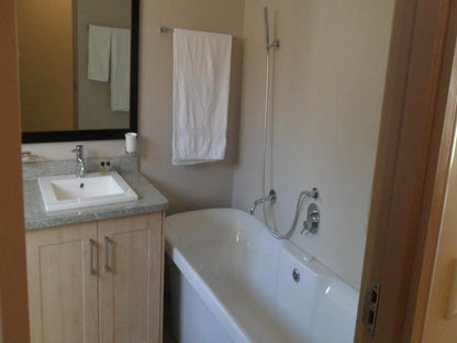 Sandton Executive Apartments Morningside Jhb Johannesburg Gauteng South Africa Bathroom