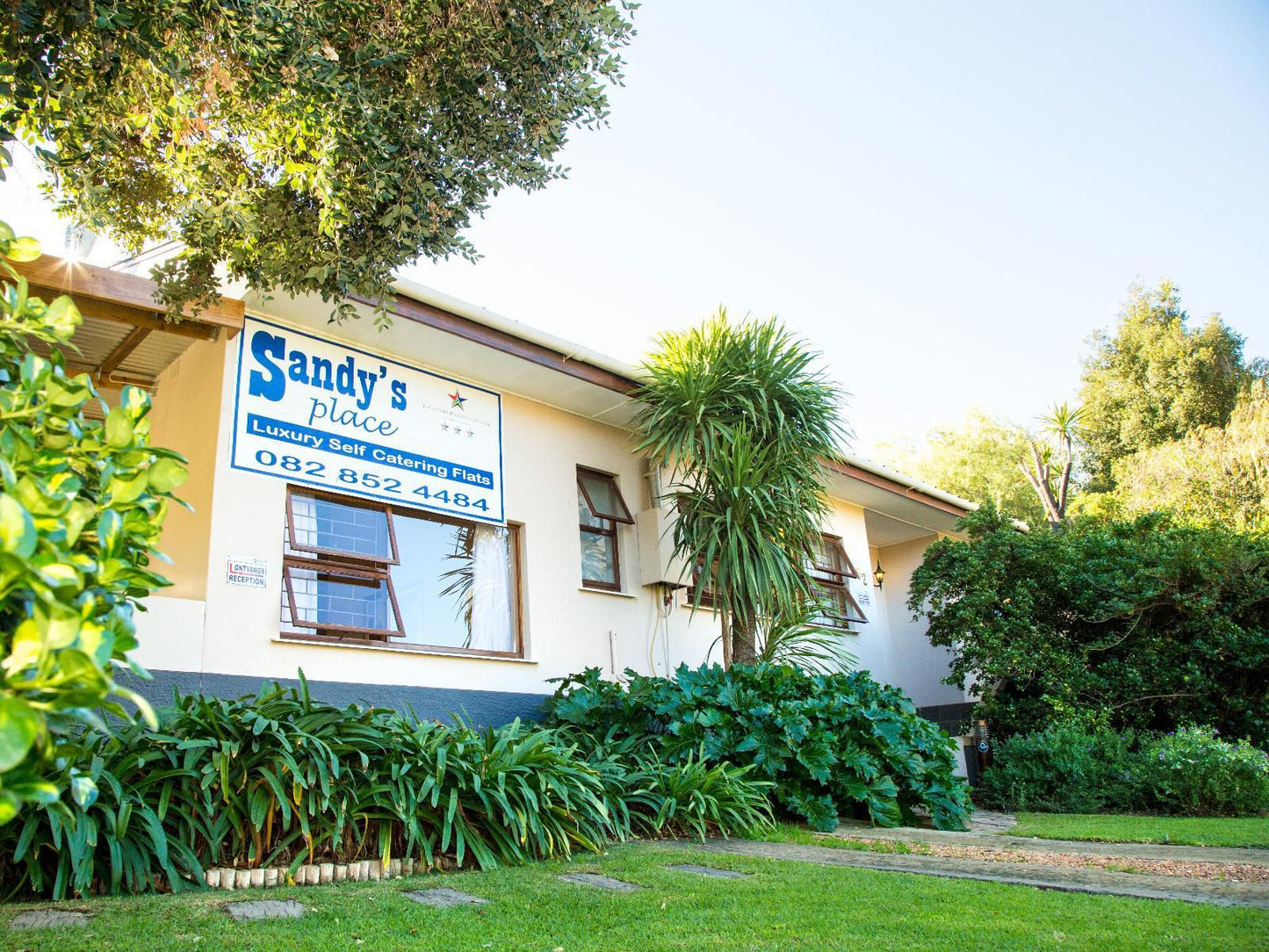 Sandy S Place Barrydale Western Cape South Africa House, Building, Architecture, Palm Tree, Plant, Nature, Wood