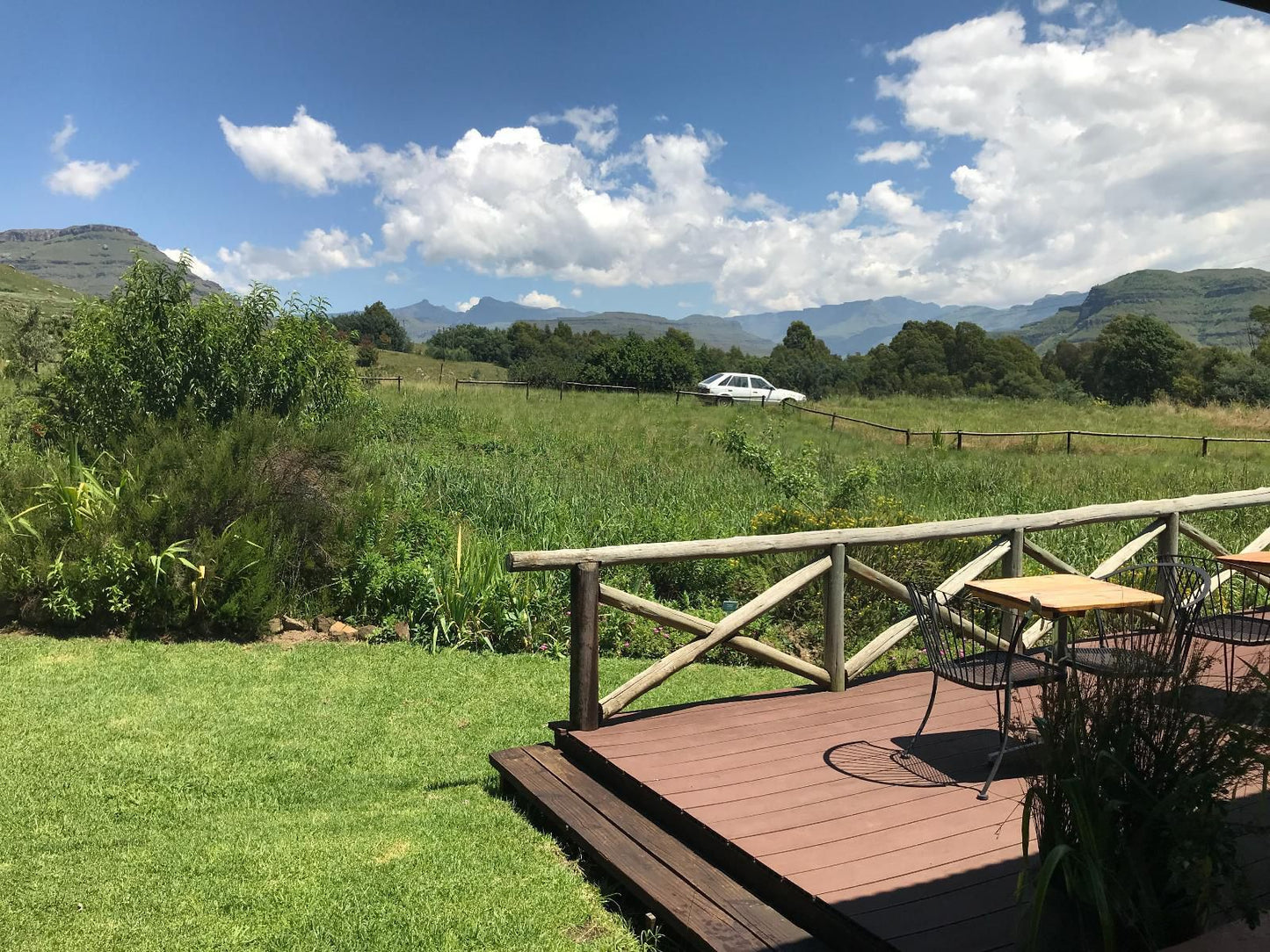 Sani Lodge & Cottages