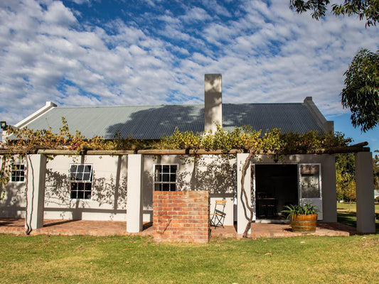 1 BEDROOM SEMI DETACHED COTTAGE @ Saronsberg Vineyard Cottages