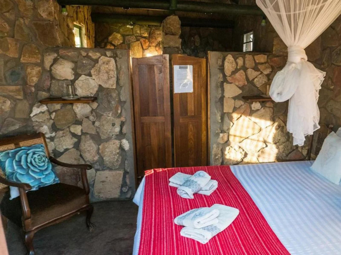 Sasa Safari Camp & Tours, Bungalow, Fireplace