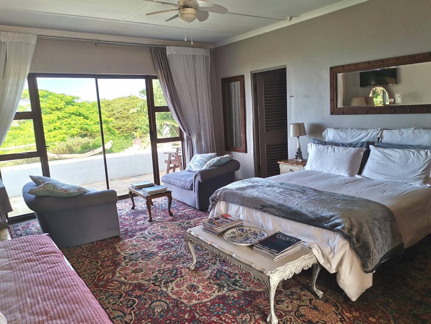 Schafli Manor Wild Coast, Standard Queen Room, Bedroom