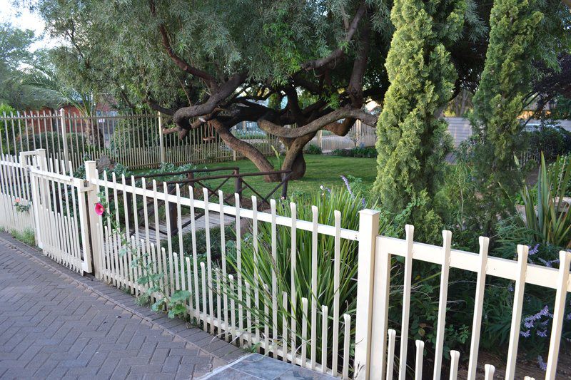 Schnehage Self Catering Fichardt Park Bloemfontein Free State South Africa Gate, Architecture, Plant, Nature, Garden