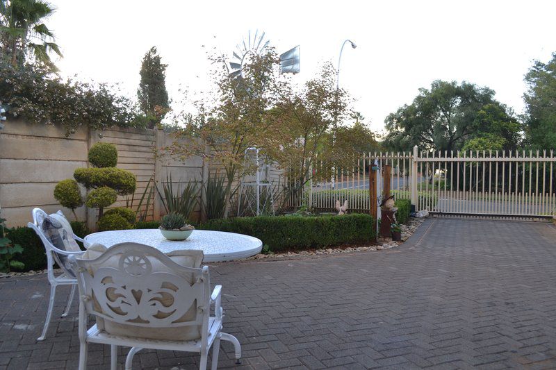 Schnehage Self Catering Fichardt Park Bloemfontein Free State South Africa Unsaturated, Garden, Nature, Plant