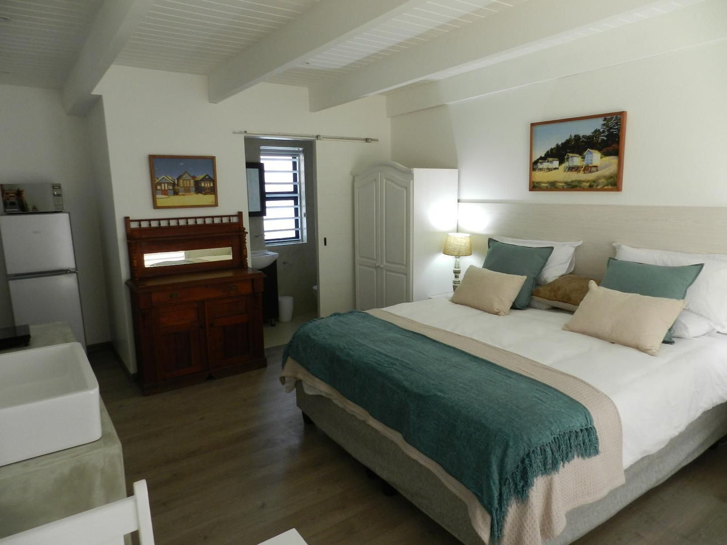 Sea La Vie Jacobsbaai, One-Bedroom Apartment (Unit 1), Bedroom