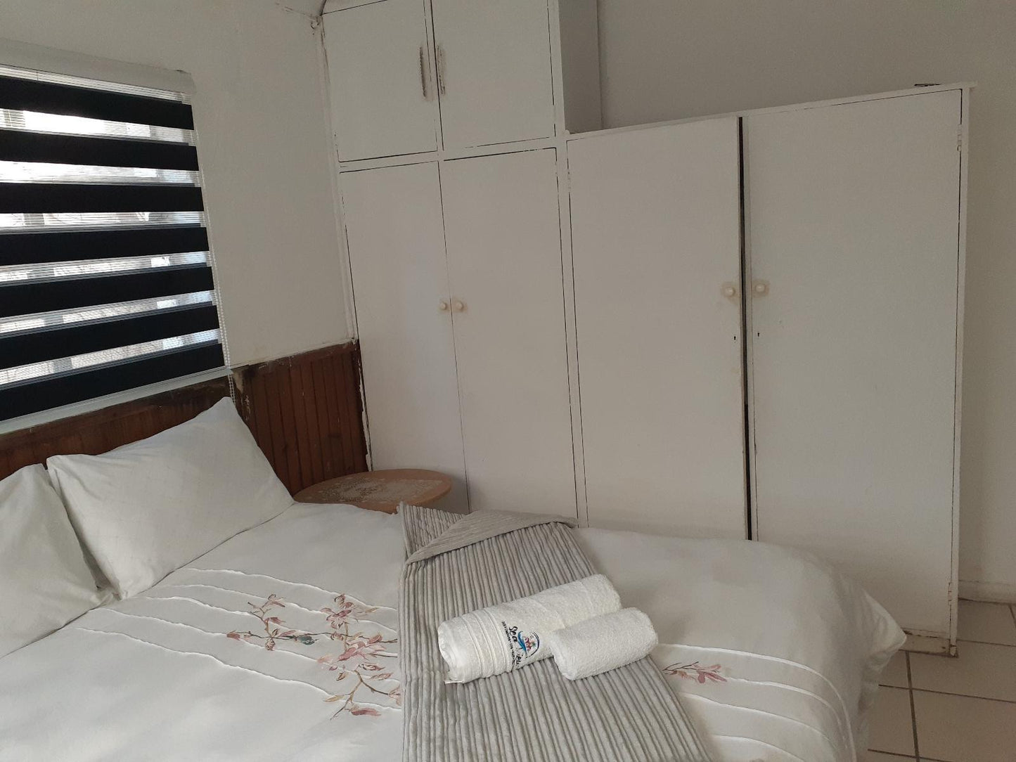 Spacious Double Room @ Sea View Guest House