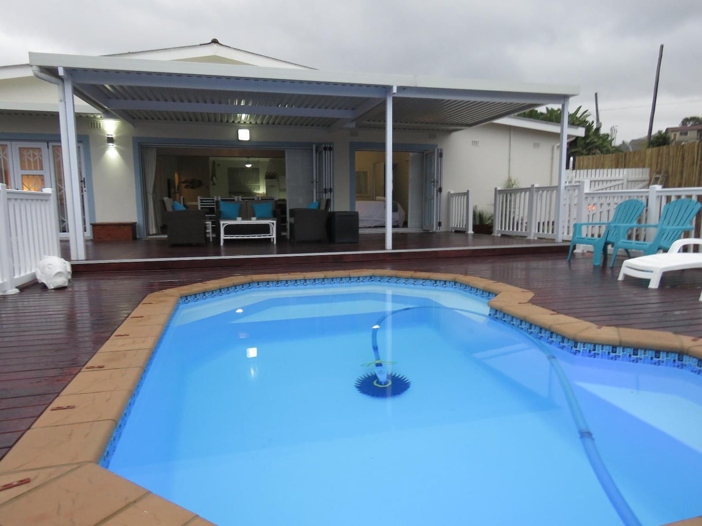 Seagulls Beach House, Swimming Pool