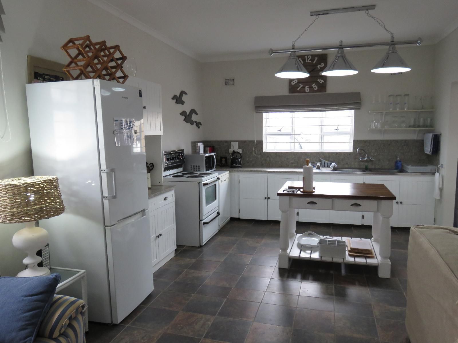 Seagulls Beach House, Kitchen