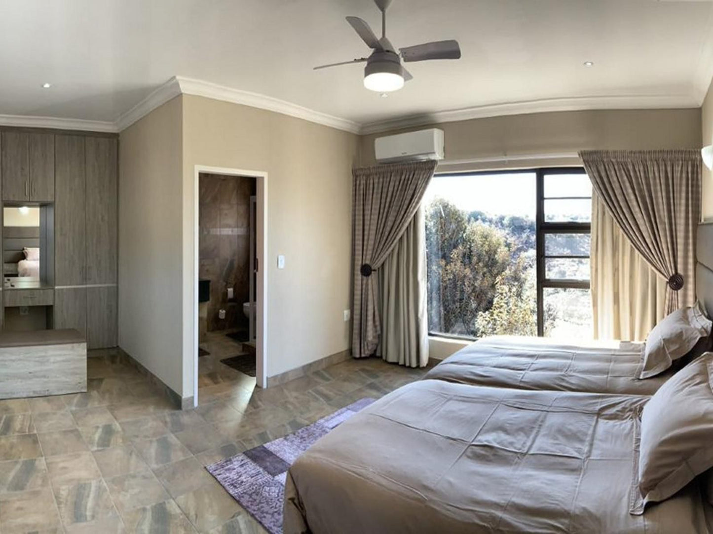 Sebaka Private Game Reserve, 6 Sleeper Self-Catering Apartments, Bedroom