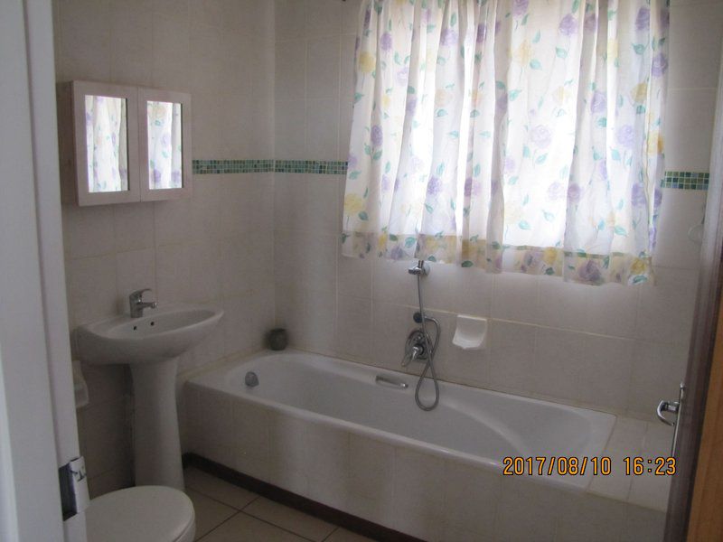 Seesig Struisbaai Western Cape South Africa Unsaturated, Bathroom