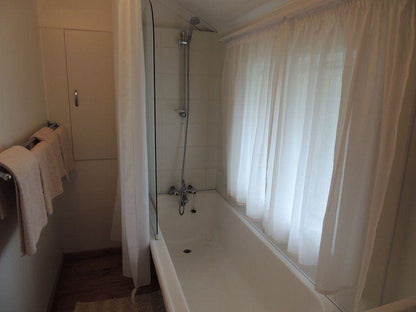 Bathroom, Seester Strandhuis, Central Jeffreys Bay, Jeffreys Bay