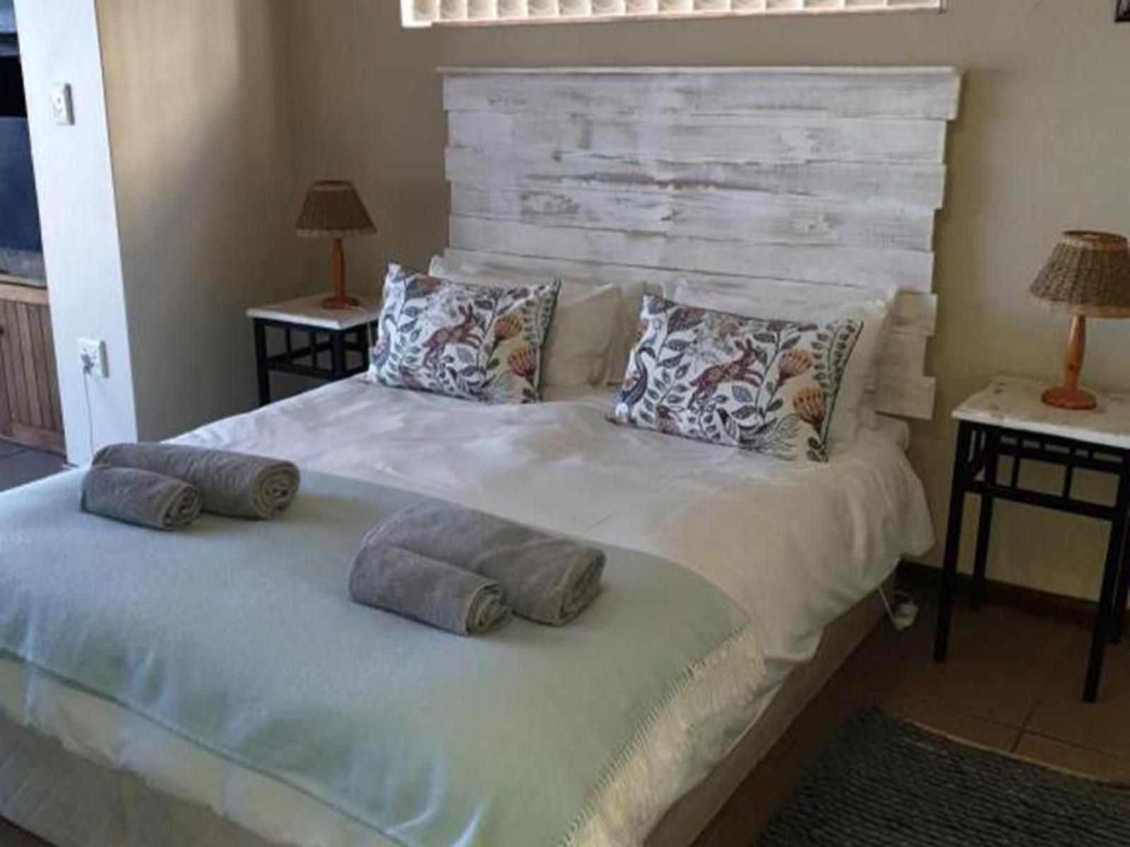 See Struis Holiday Flats Stilbaai Western Cape South Africa Bedroom