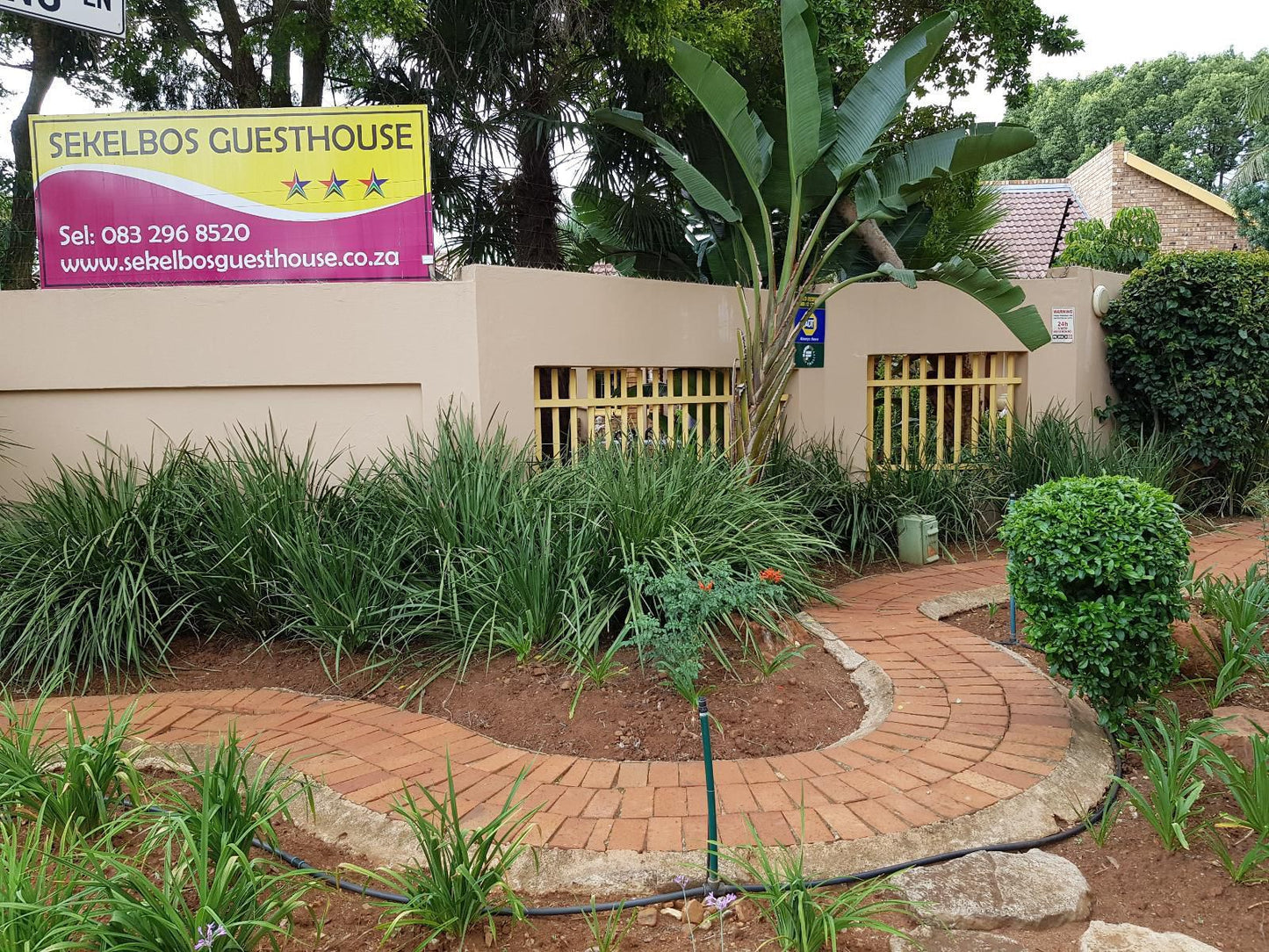 Sekelbos Guest House Eldoraigne Centurion Gauteng South Africa House, Building, Architecture, Palm Tree, Plant, Nature, Wood, Garden