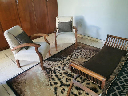 Selati 103 Guest Cottages Malelane Mpumalanga South Africa Living Room