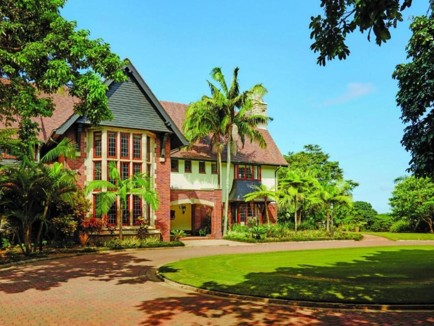 Selborne Golf Estate, Hotel & Spa, Building, Architecture, House, Palm Tree, Plant, Nature, Wood