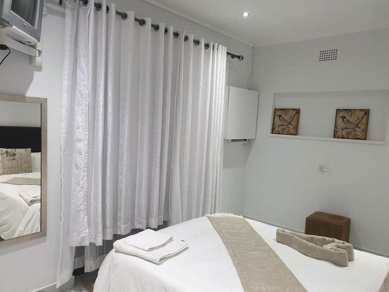 Semeni Asante Accommodations Oakdene Johannesburg Gauteng South Africa Unsaturated, Bedroom