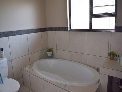 Semi Soet Wakkerstroom Mpumalanga South Africa Unsaturated, Bathroom