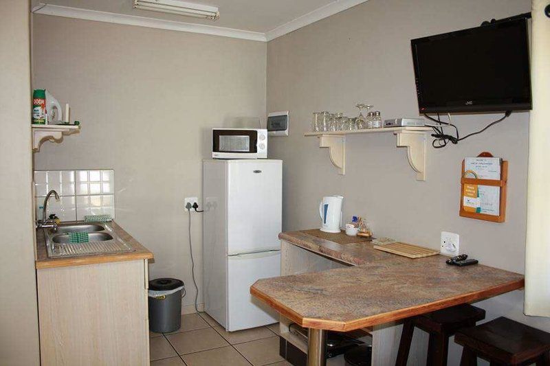 Senekal Self Catering Accommodation Senekal Free State South Africa Kitchen