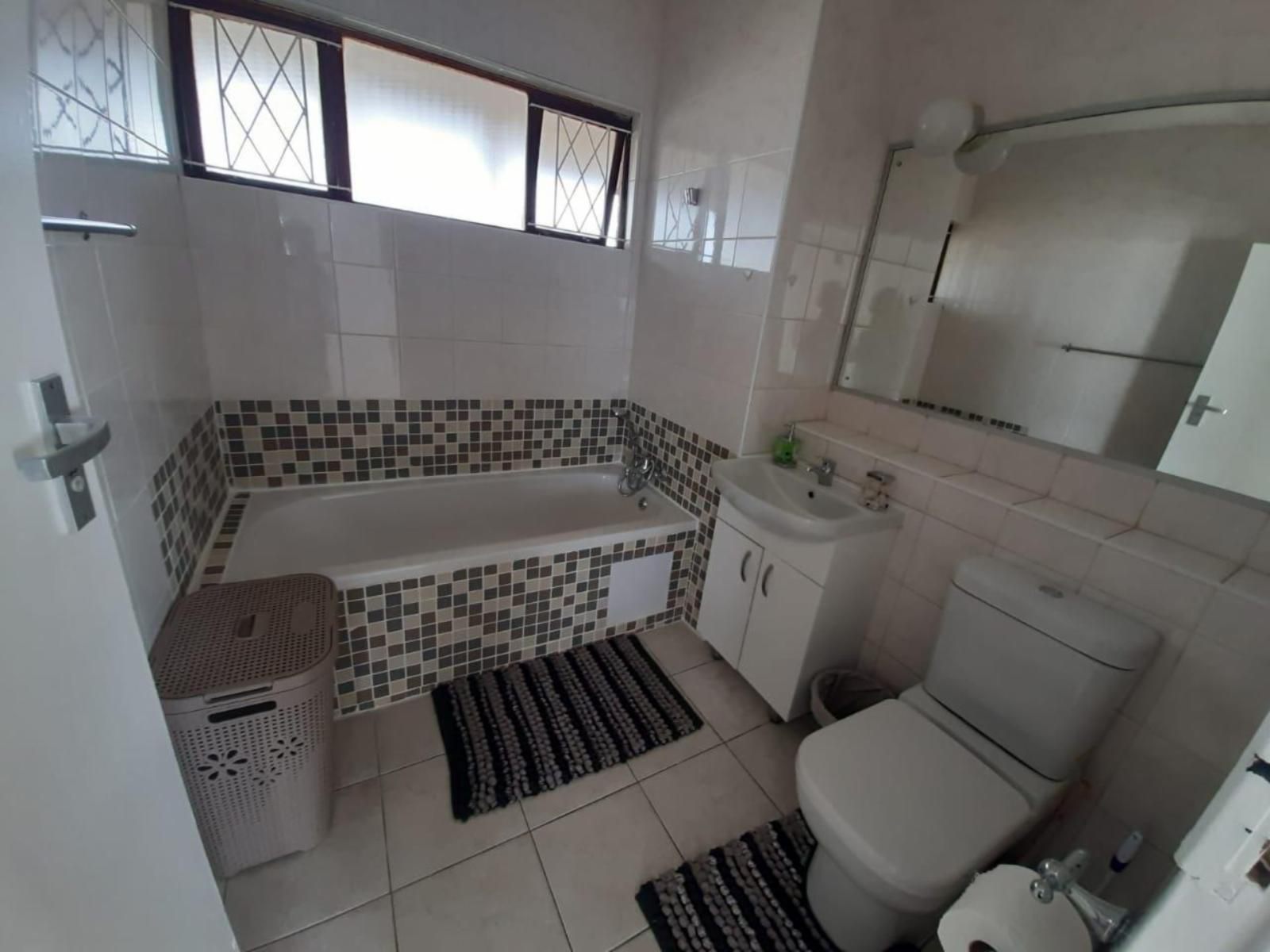 Serene Seascape Apartments Amanzimtoti Kwazulu Natal South Africa Unsaturated, Bathroom