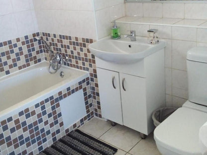 Serene Seascape Apartments Amanzimtoti Kwazulu Natal South Africa Unsaturated, Bathroom