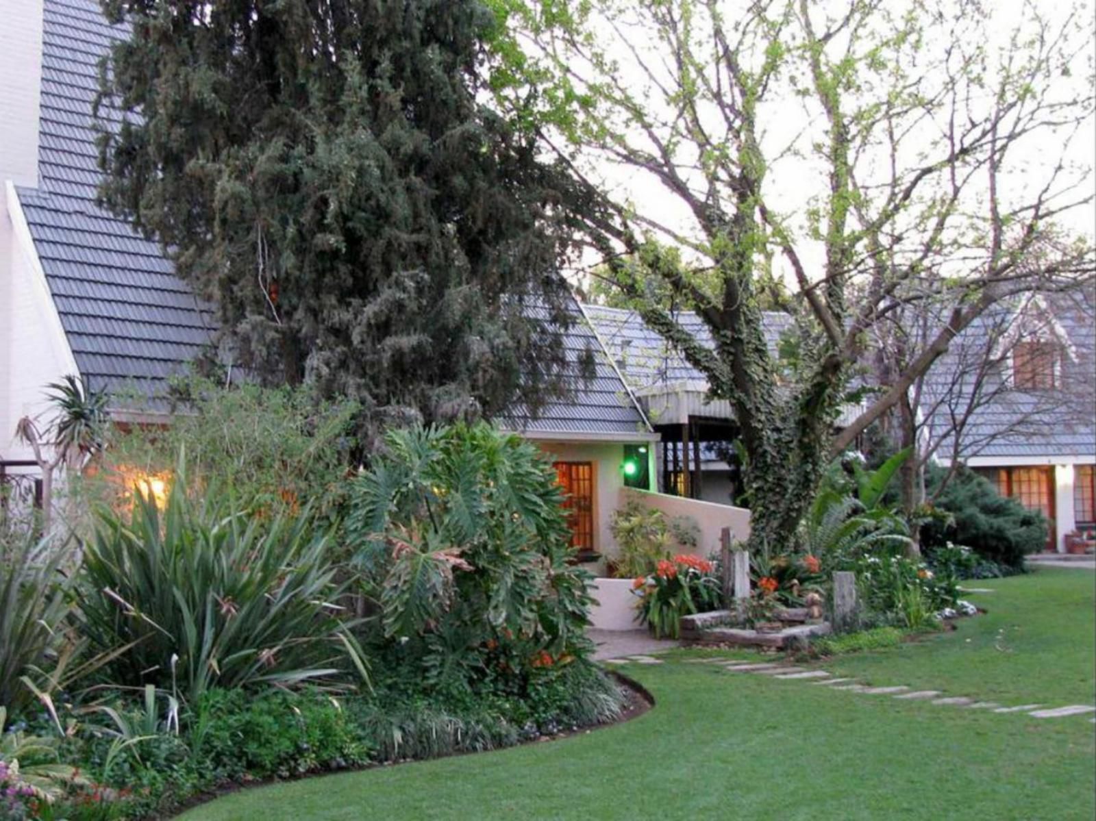 Serenity Green Guesthouse Welkom Free State South Africa House, Building, Architecture, Palm Tree, Plant, Nature, Wood, Garden