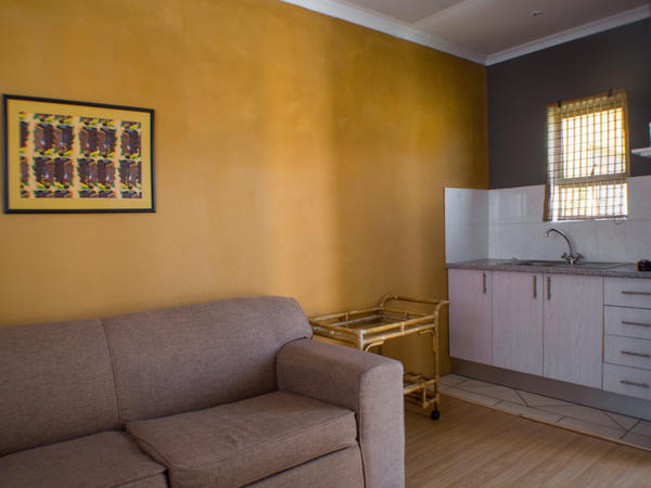 Bonolo Suite @ Seroloana Guest House