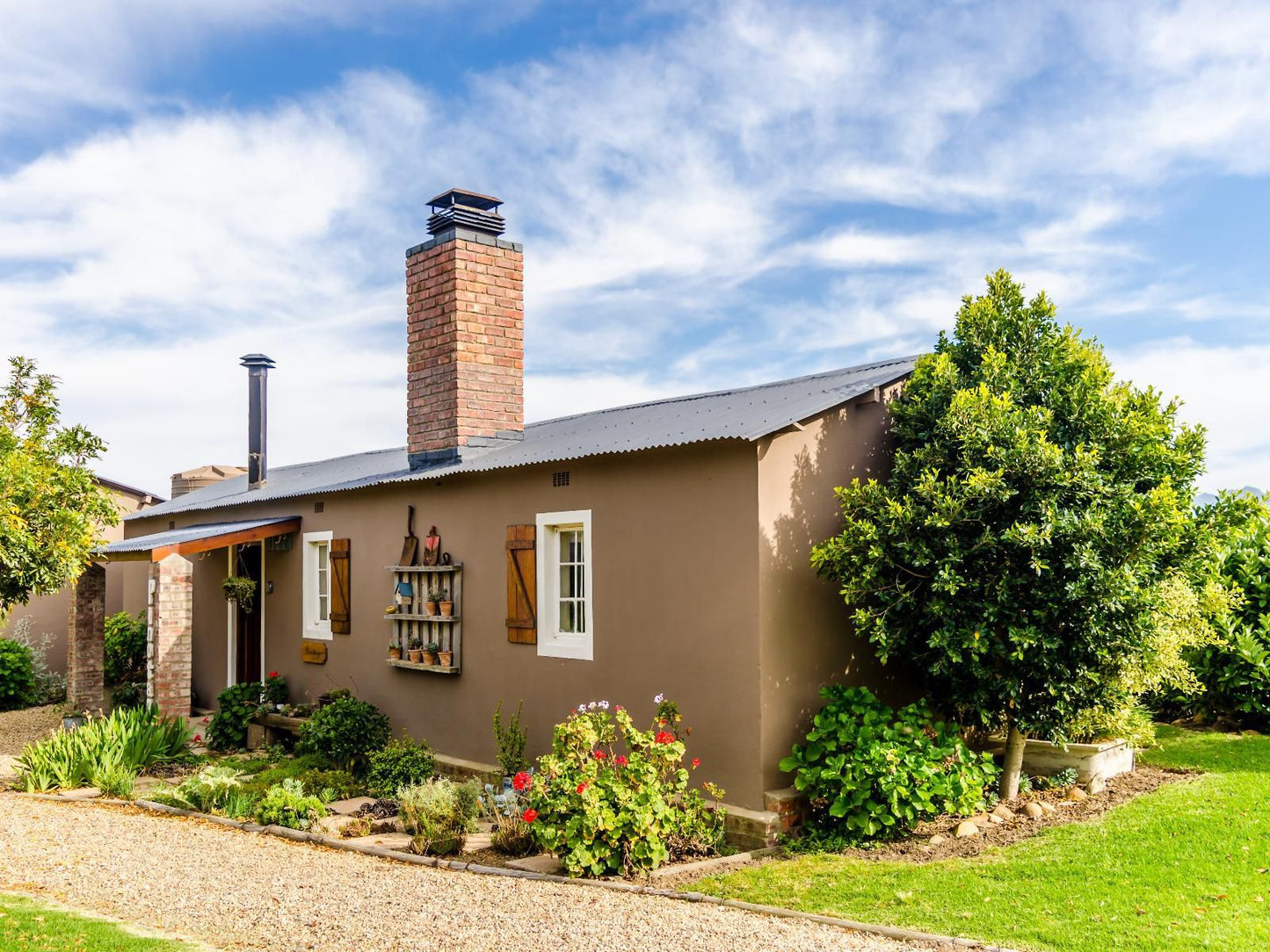 Seven Oaks Vineyard Cottages, Building, Architecture, House