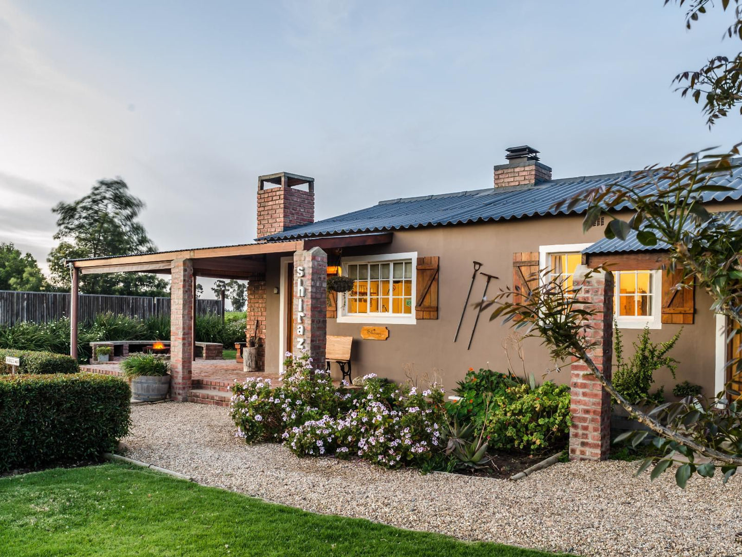 Seven Oaks Vineyard Cottages, House, Building, Architecture