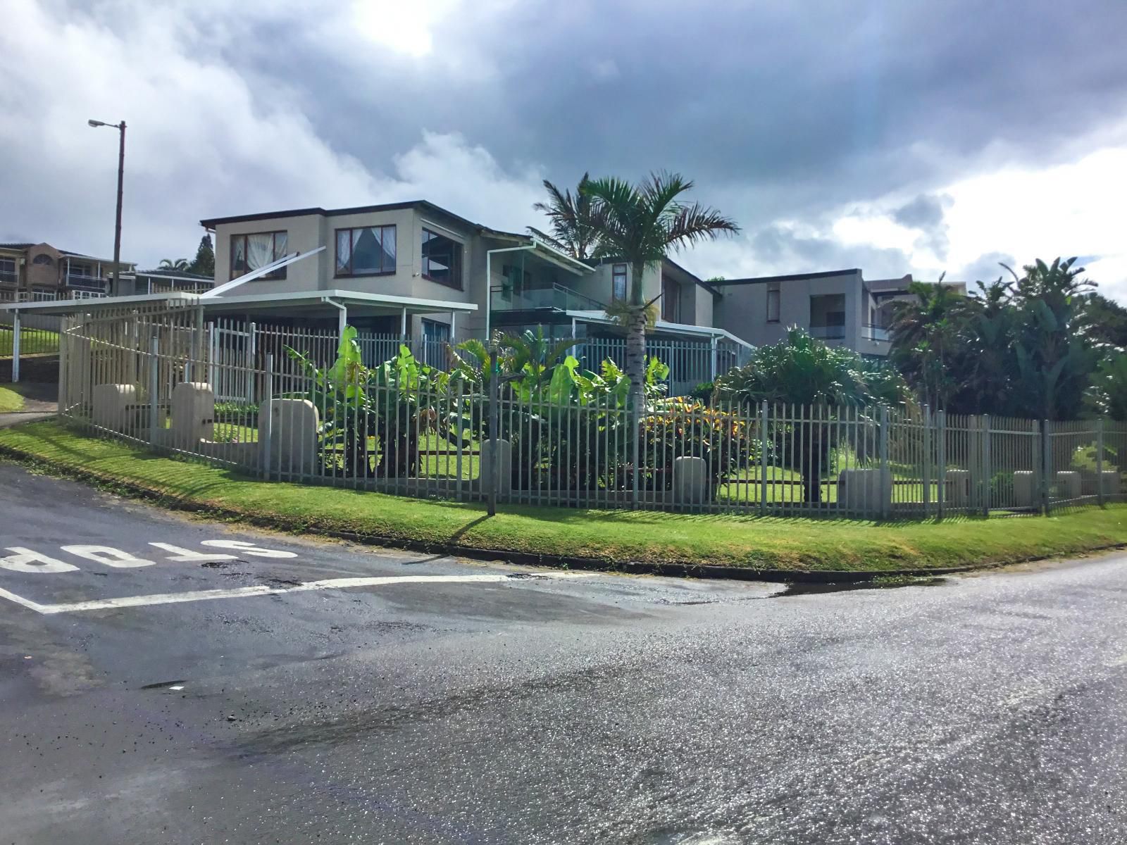 Shad Bay Apartments Margate Kwazulu Natal South Africa House, Building, Architecture, Palm Tree, Plant, Nature, Wood