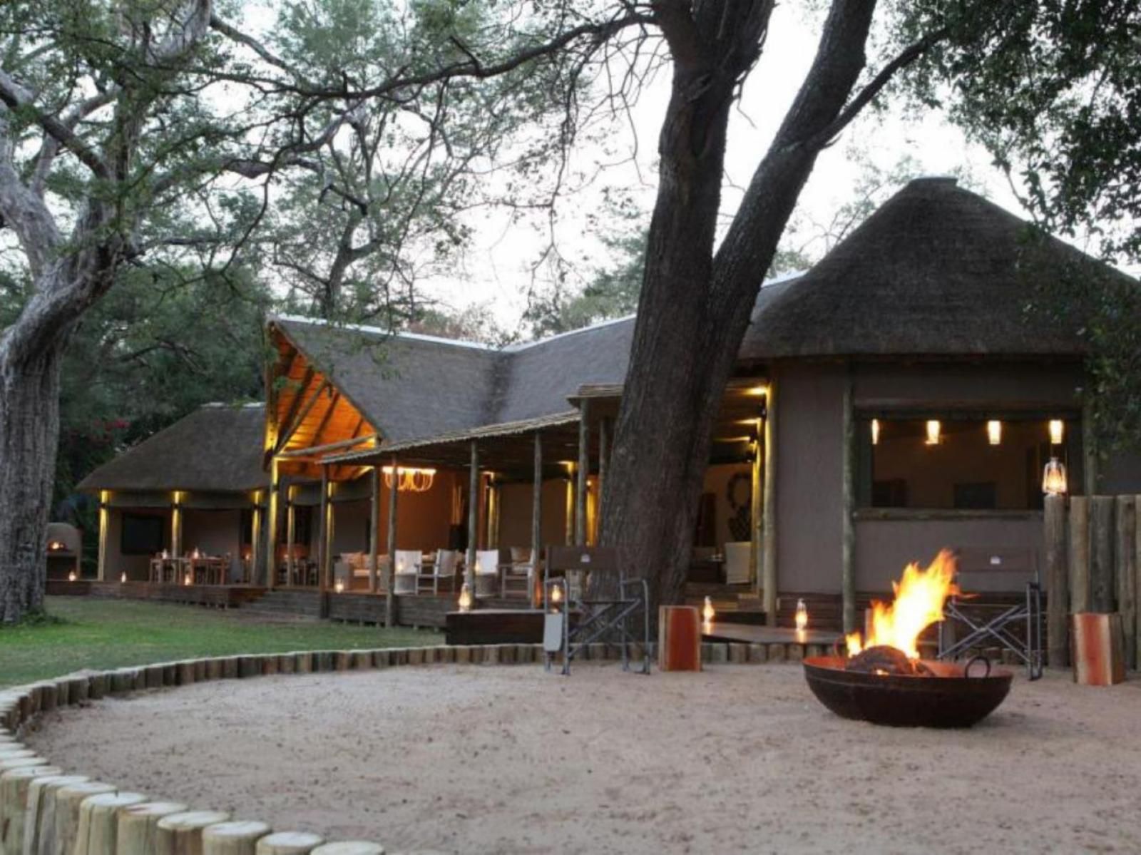 Shakawe River Lodge Shakawe North West Botswana 