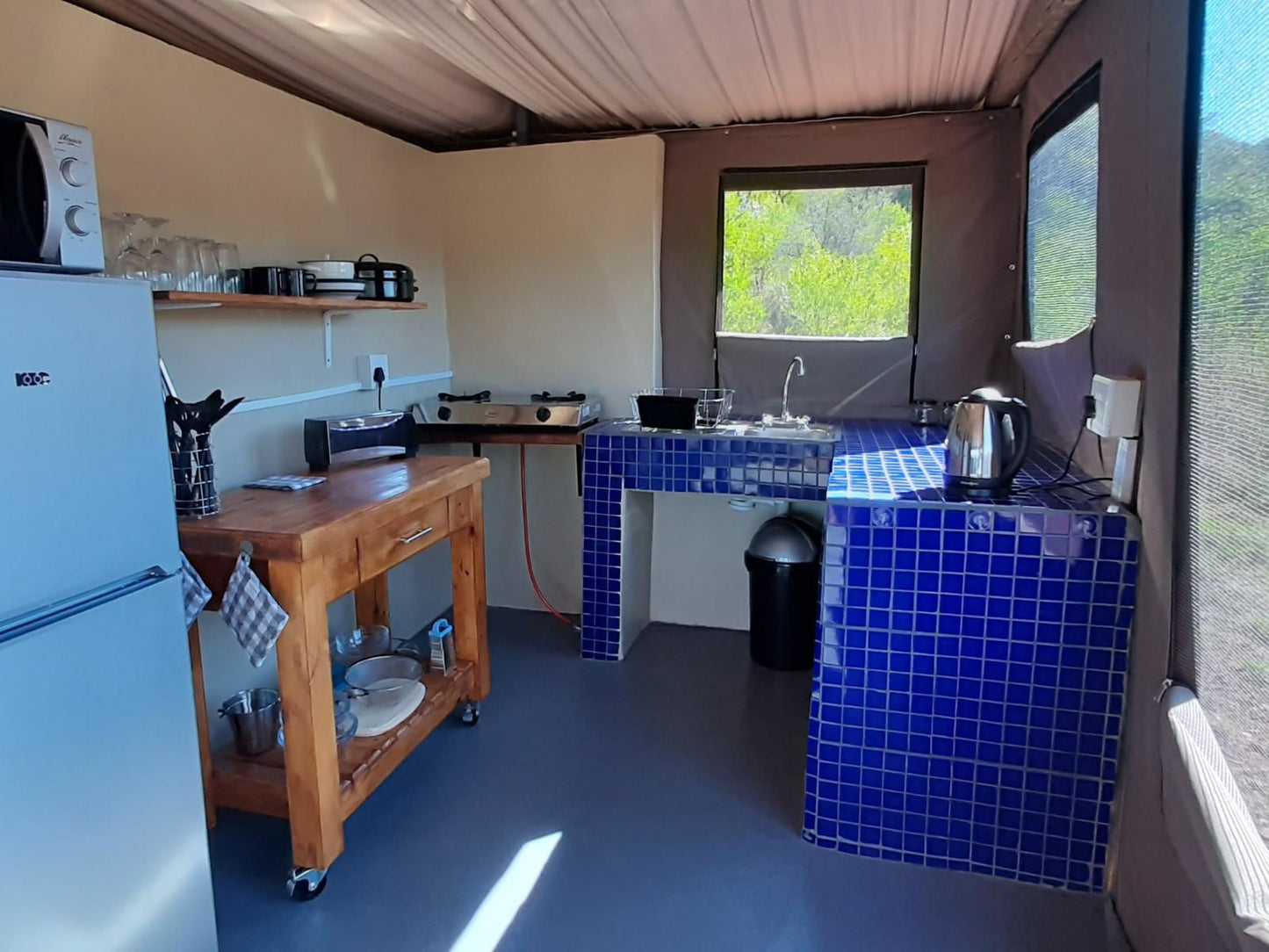 Shamba Yetu Mountain Lodge, Wild Camping, Kitchen