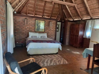 Shankara Rest Camp, Double Chalet no 5, Bedroom